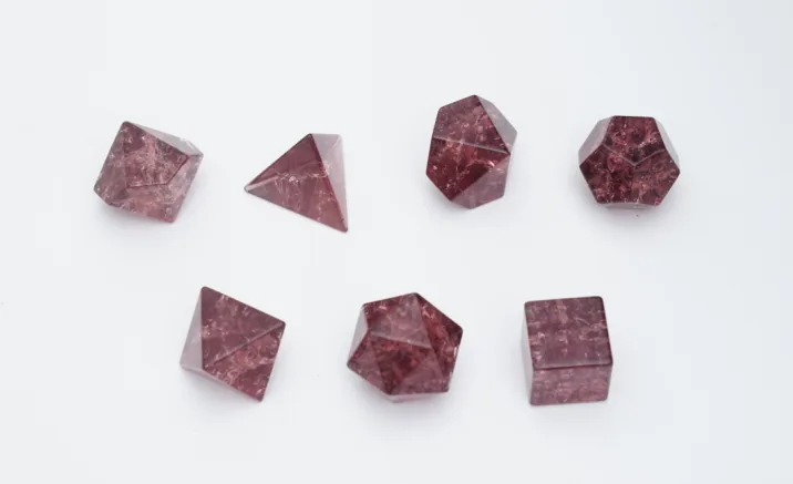 Set de dés en pierre Crackle Purple Glass
