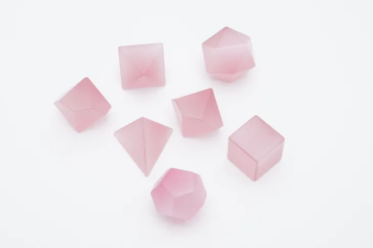 Set de dés en pierre Light Pink Cat's Eye
