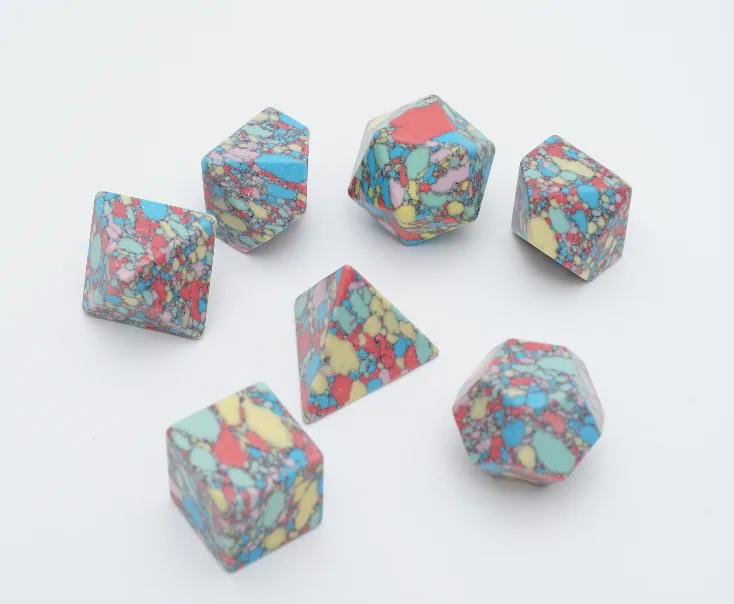 Set de dés en pierre Multicolor Turquoise