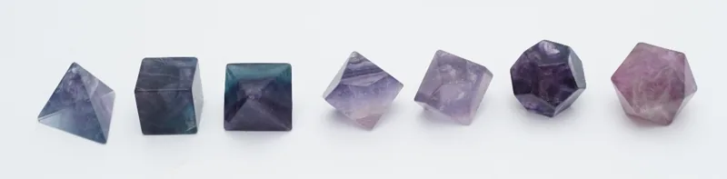 Set de dés en pierre Rainbow Fluorite