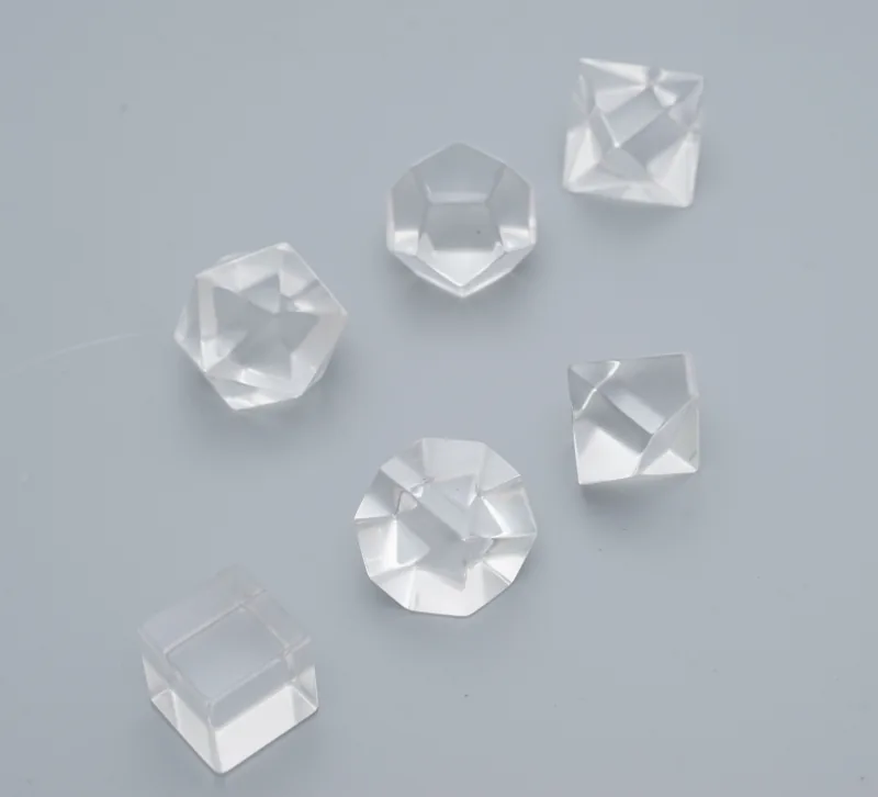 Set de dés en pierre White Glass