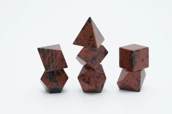 Set de dés en pierre Swan Stone